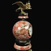 Настольные часы «Двуглавый орел» из змеевика и креноида — красивый подарок — фотография 2