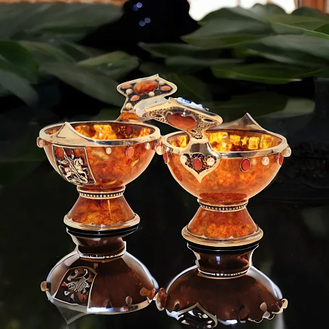 Чаша дизайнерская из янтаря — красивый подарок